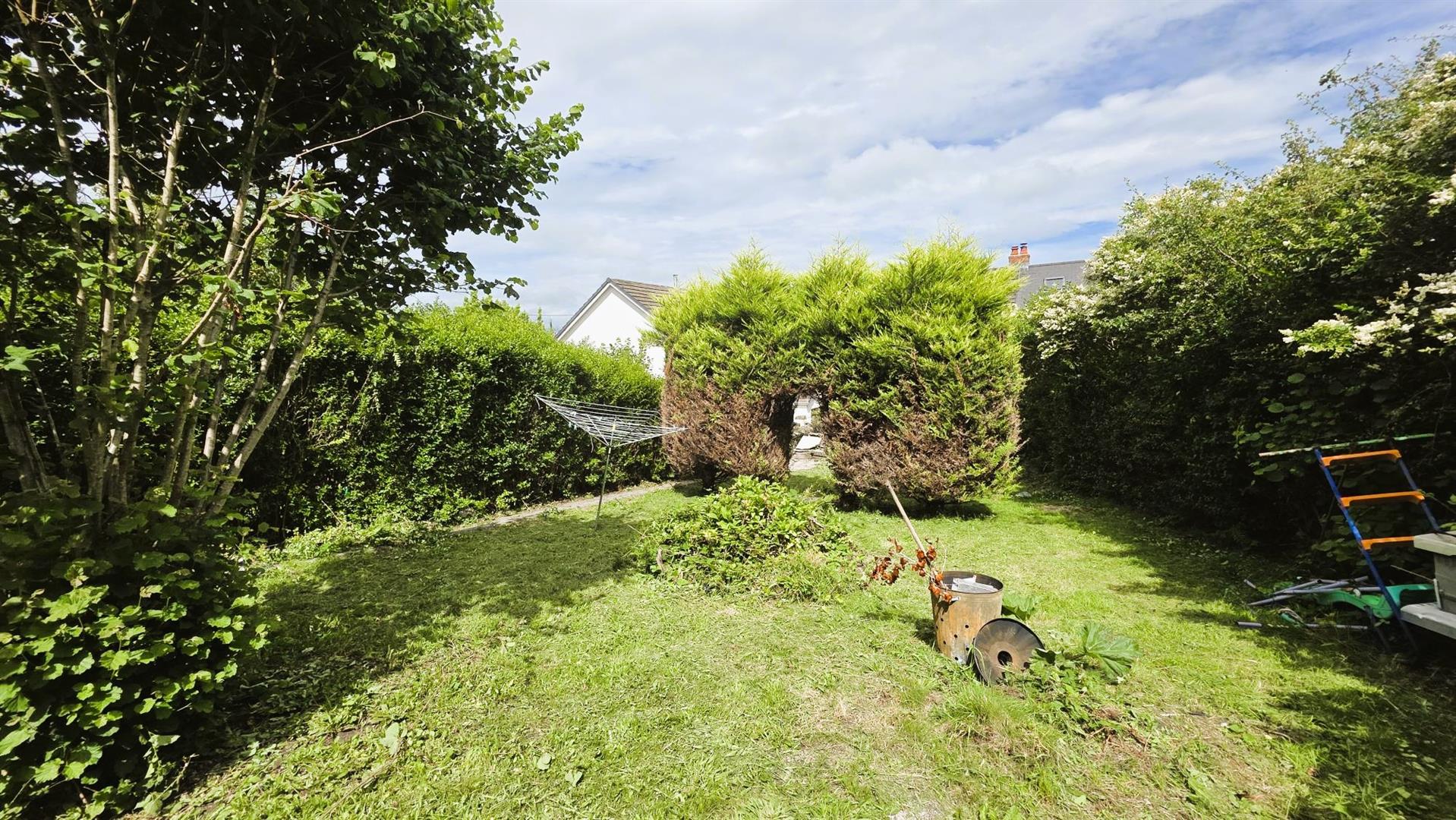 Five Roads, Llanelli, SA15 5YR
